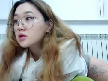 jennatyan on Chaturbate