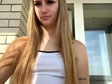 jinnyjaquins on Chaturbate