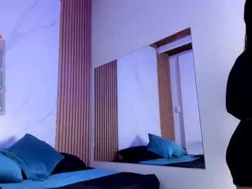 juicy_led_ on Chaturbate