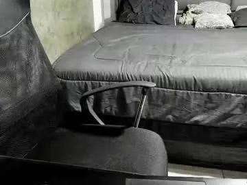 juliansexxx16 on Chaturbate