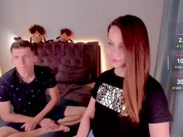 julie_n_jastin on Chaturbate