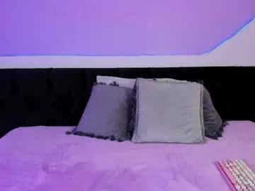 julieta_cortes__ on Chaturbate