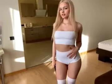 karlenegries on Chaturbate