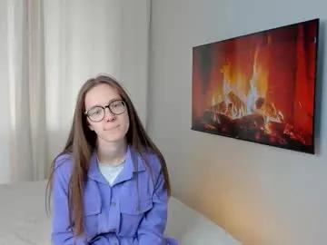 katinatonge on Chaturbate