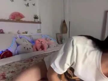 keirasworld — make my top hit the floor  #bigboobs #bigass #new #18 [2222 tokens remaining]