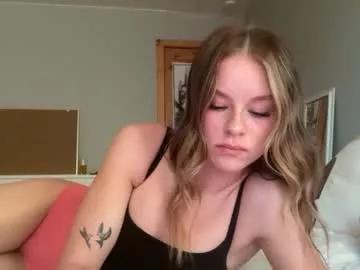 kenziesmithh on Chaturbate