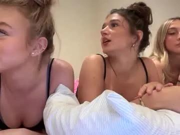 kenziesmithh on Chaturbate