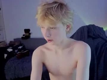kessy_white on Chaturbate