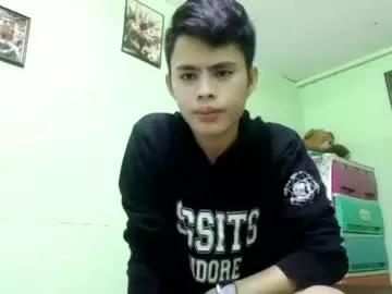 khylle_27 on Chaturbate