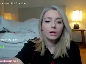 kimilee22 on Chaturbate 