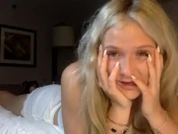 korinaluvv on Chaturbate