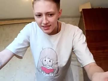 kyongsevenbergen on Chaturbate