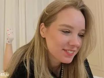 l1n4luv on Chaturbate