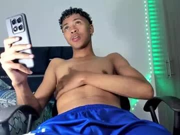 lagosanthos on Chaturbate