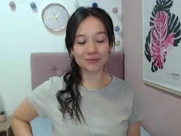lanna_mills on Chaturbate