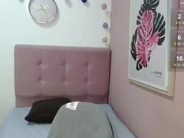 lanna_mills on Chaturbate