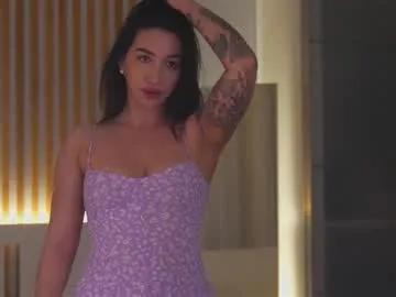 leoramallis on Chaturbate