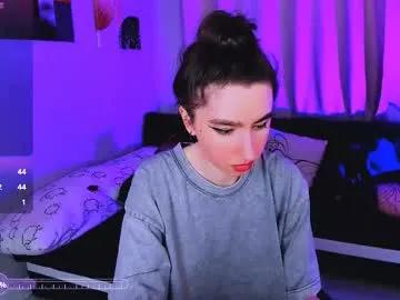 lily_xbaby on Chaturbate