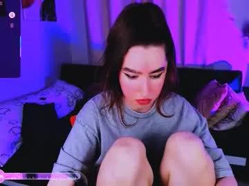 lily_xbaby on Chaturbate