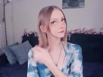 little__caprice on Chaturbate 