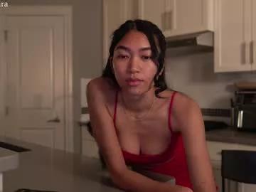 littlemiss_kira on Chaturbate