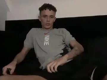 lz_britboy on Chaturbate