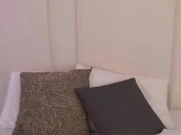 mariapettit on Chaturbate