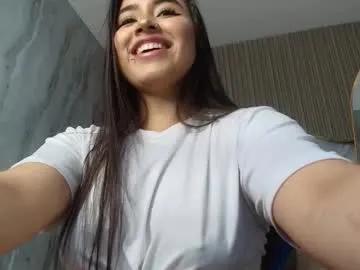 martina1_r on Chaturbate