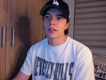 mastrangelo_x on Chaturbate