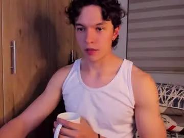 mastrangelo_x on Chaturbate