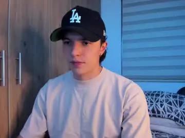 mastrangelo_x on Chaturbate