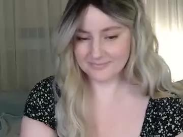 mathilde_solveig on Chaturbate