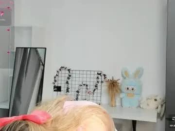 mendaciouss on Chaturbate