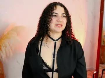 merida_bell18 on Chaturbate