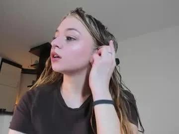 mia_meows on Chaturbate