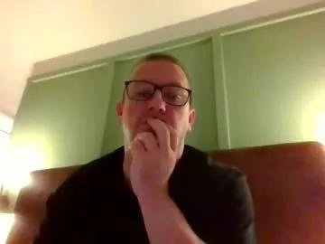 middleton2021 — #english #dm #pm #hetero #c2c  #uk #chat #fun #meetups #ask #dontbeshy