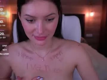 milanamusee on Chaturbate