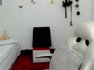 mom_17 —  Milf you were looking for ... Come play with me  #bush #bigboobs #mature #pregnant #hairy