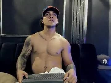 mr_maximo on Chaturbate 