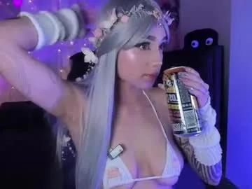 nanaleon on Chaturbate