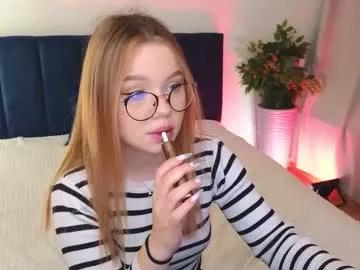 nanami_v02 on Chaturbate