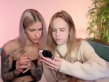 nanami_v02 on Chaturbate