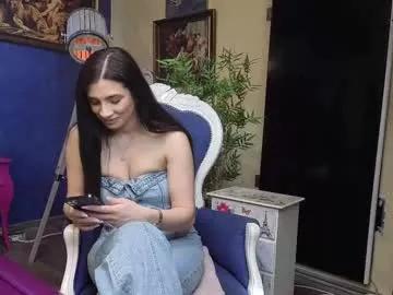 nicollepalmer on Chaturbate