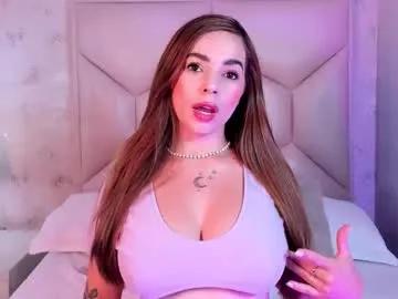 noa_butterfly on Chaturbate
