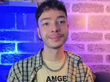 noah_ricci_ on Chaturbate