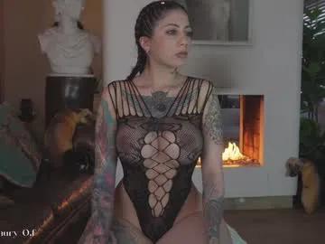 nuryforerogh on Chaturbate