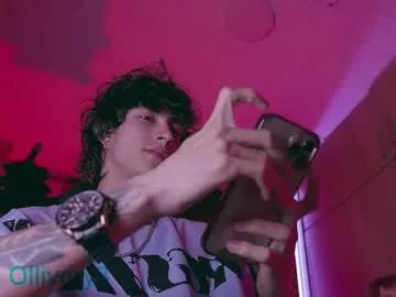 olliver___y on Chaturbate 