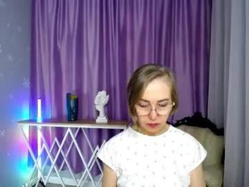 queen_a_n_i on Chaturbate