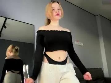 rebeccaniksoon on Chaturbate 