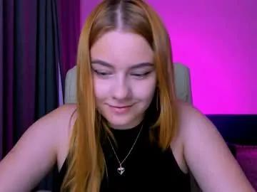 red__dizzy on Chaturbate